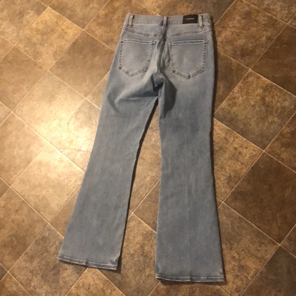 EXPRESS High Waisted Light Wash Supersoft Bootcut Jeans NWT - Picture 11 of 11